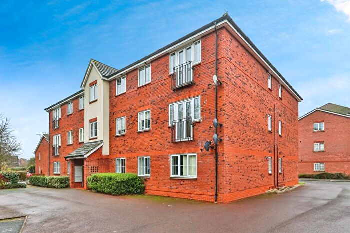 2 Bedroom Apartment For Sale In Stavely Way, Gamston, Nottingham, NG2