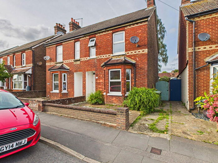 4 Bedroom Semi-Detached House For Sale In Crawley Road, Horsham, West Sussex., RH12