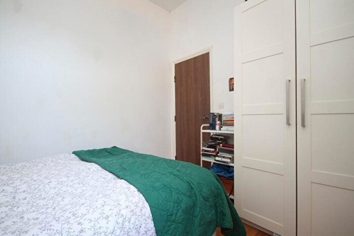 3 Bedroom Flat To Rent In Witherington Road, Islington, N5
