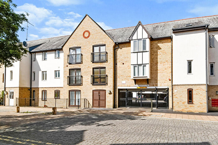 1 Bedroom Apartment To Rent In East Bank, NR1