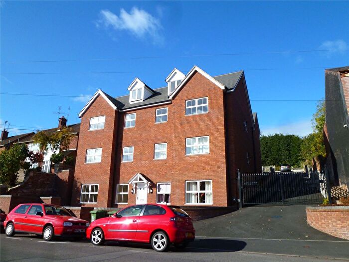 2 Bedroom Flat To Rent In Park Lane, Kidderminster, Worcestershire, DY11