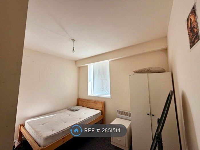 2 Bedroom Terraced House To Rent In Beeches Road, West Bromwich, B70