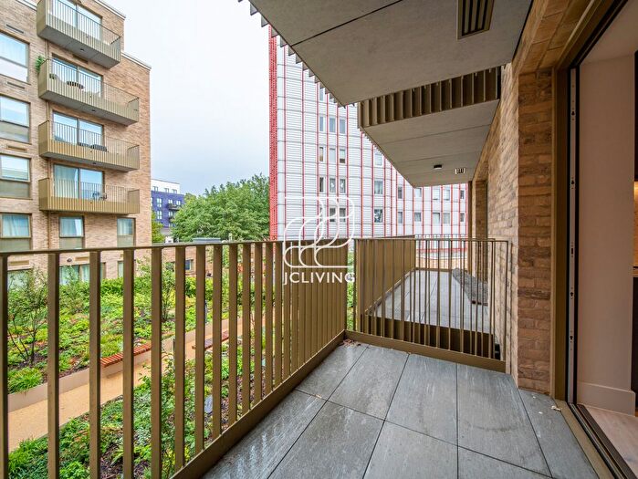 1 Bedroom Flat To Rent In Crompton Street, London, W2