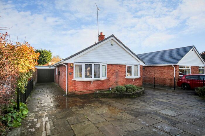 3 Bedroom Detached Bungalow For Sale In Grassfield Way, Knutsford, WA16