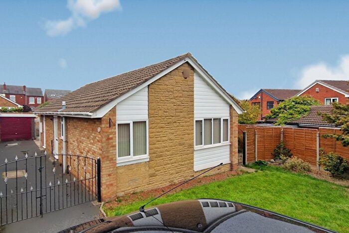 2 Bedroom Detached Bungalow To Rent In Milton Close, Calder Grove, WF4