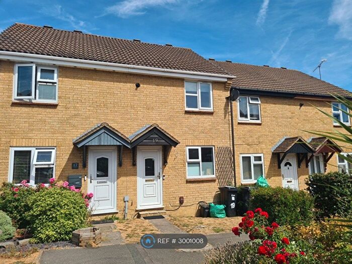 2 Bedroom Terraced House To Rent In Colmworth Close, Reading, RG6