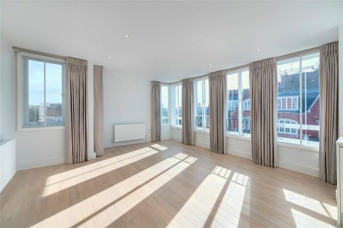 1 Bedroom Flat To Rent In Sloane Square, London, SW1W