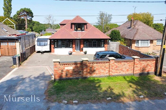 5 Bedroom Detached House For Sale In Wimborne Road, Lytchett Matravers, Poole, BH16