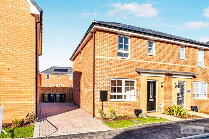 3 Bedroom Property To Rent In Almond Avenue, Whittlesey, Peterborough, PE7