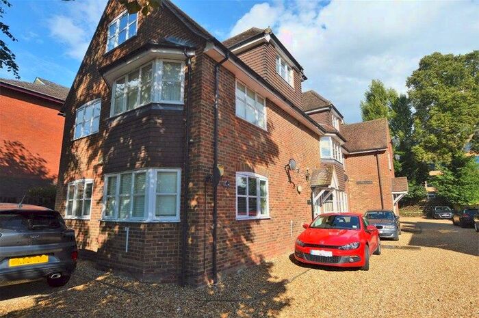 1 Bedroom Flat To Rent In Beaconsfield Road, St Albans, AL1