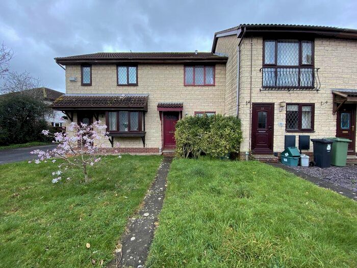 2 Bedroom Terraced House To Rent In Paddock Close, Bristol, BS32