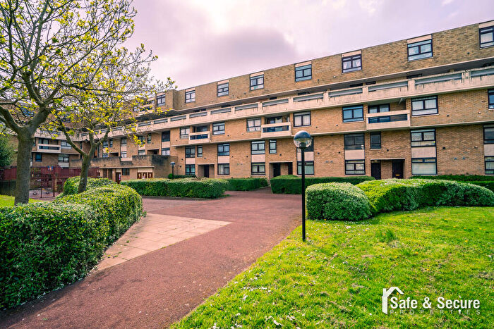 2 Bedroom Apartment For Sale In Neville Court, Marlborough Park, Sulgrave, NE37