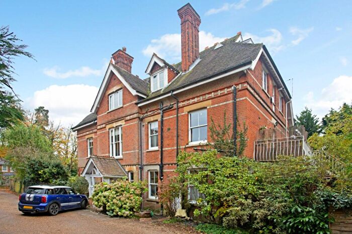 4 Bedroom Flat To Rent In Carbery Lane, Ascot, Berkshire, SL5