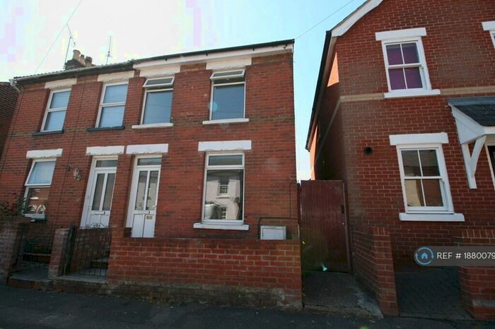3 Bedroom Terraced House To Rent In Kendall Road, Colchester, CO1