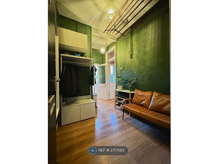 1 Bedroom Flat To Rent In Milton Street, Edinburgh, EH8