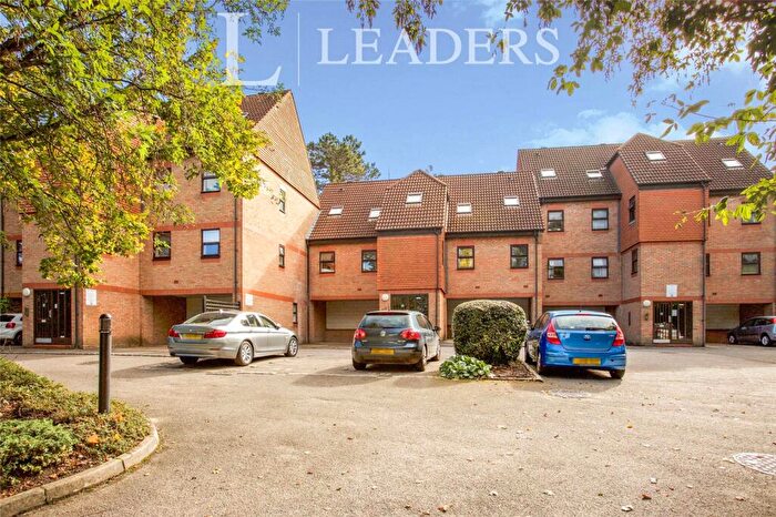 1 Bedroom Apartment For Sale In Carmel Close, Mount Hermon Road, Woking, GU22