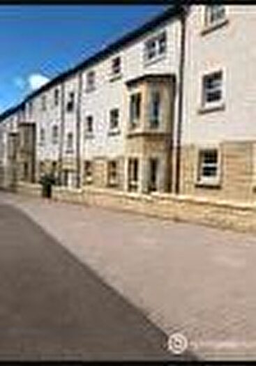 2 Bedroom Flat To Rent In Smeaton Road, Kirkcaldy, KY1