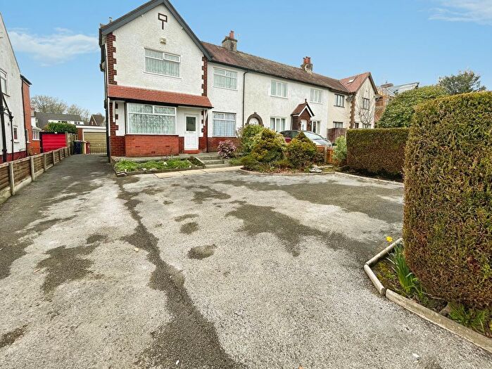 3 Bedroom Semi Detached House For Sale In Newbrook Road, Over Hulton, BL5