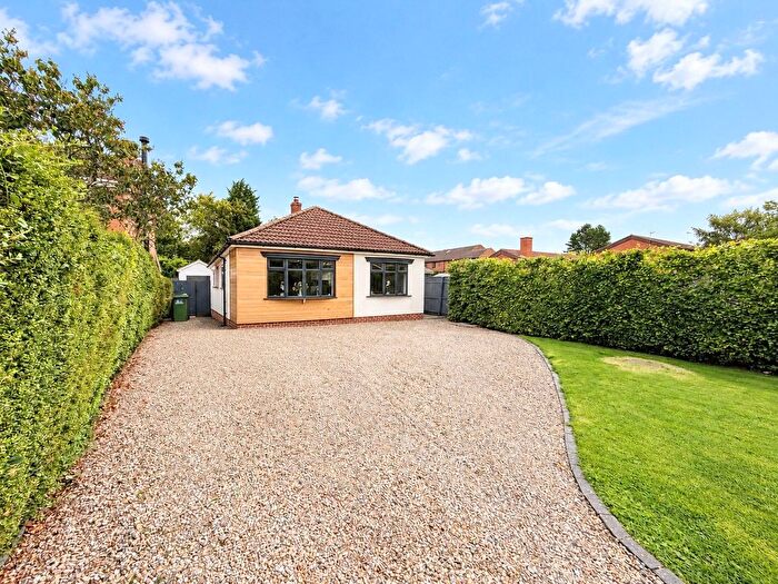 4 Bedroom Bungalow For Sale In St. Helens Close, Northallerton, North Yorkshire, DL7