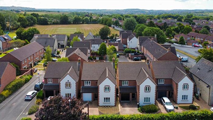 4 Bedroom Detached House For Sale In Whittucks Road, Hanham, Bristol, BS15