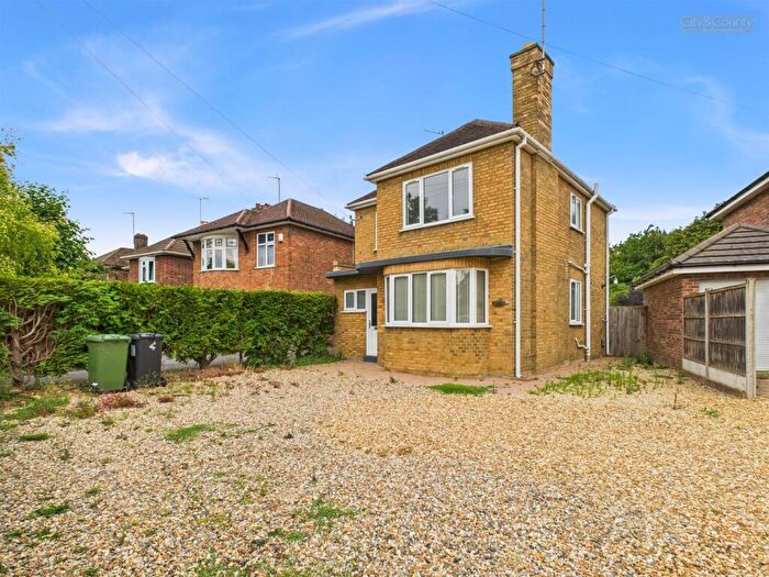 3 Bedroom Detached House To Rent In Oundle Road, Orton Longueville, PE2