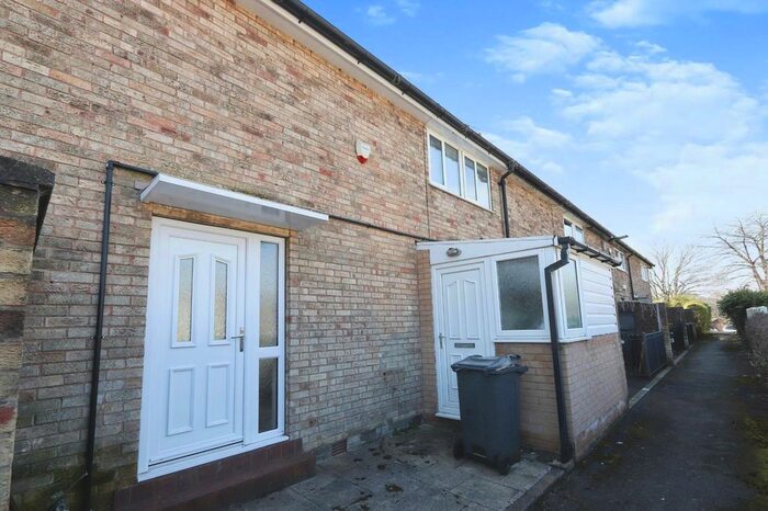 3 Bedroom Terraced House To Rent In Overend Drive, Sheffield, South Yorkshire, S14