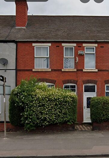 3 Bedroom Terraced House To Rent In Wolverhampton Road, Walsall, WS2