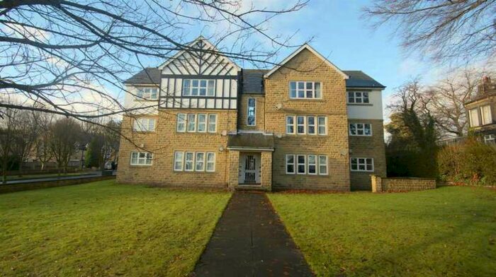 2 Bedroom Flat To Rent In Roundhay, LS8
