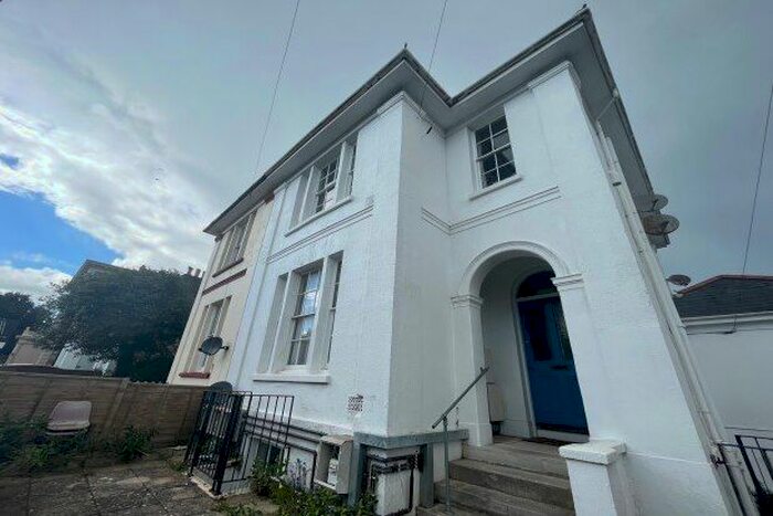 1 Bedroom Flat To Rent In John Street, Ryde, PO33