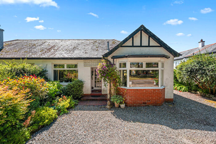 4 Bedroom Semi-Detached Bungalow For Sale In Craigton Gardens, Milngavie, G62