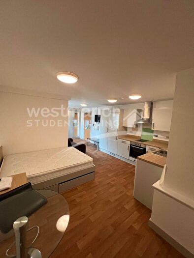 Studio To Rent In Grange Lane, Leicester, Leicestershire, LE2