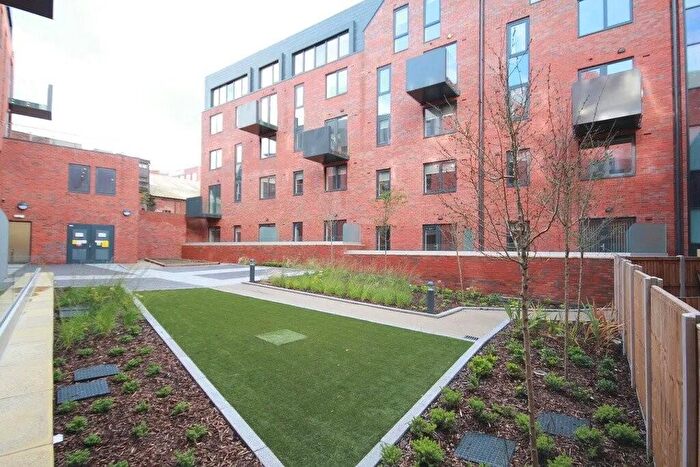 2 Bedroom Apartment To Rent In Pope Street, Birmingham, B1