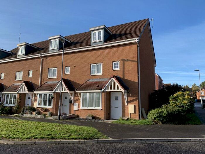 4 Bedroom Town House To Rent In Horton Park, Chase Farm Estate, Blyth, NE24