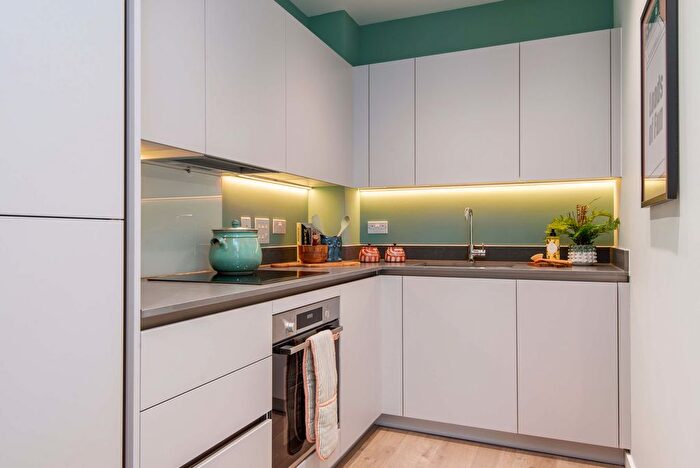Flat For Sale In Macclesfield Road, London, EC1V