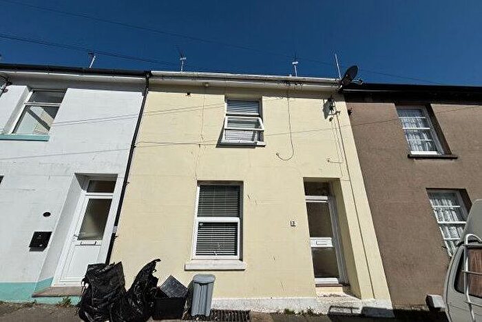 1 Bedroom Flat To Rent In Wellesley Road, Torquay, TQ1