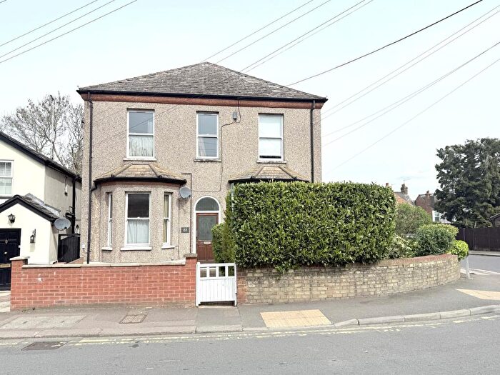 1 Bedroom Flat For Sale In Victoria Road, Barnet, EN4