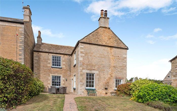 3 Bedroom Detached House For Sale In West Street, Kings Cliffe, Peterborough, Northamptonshire, PE8