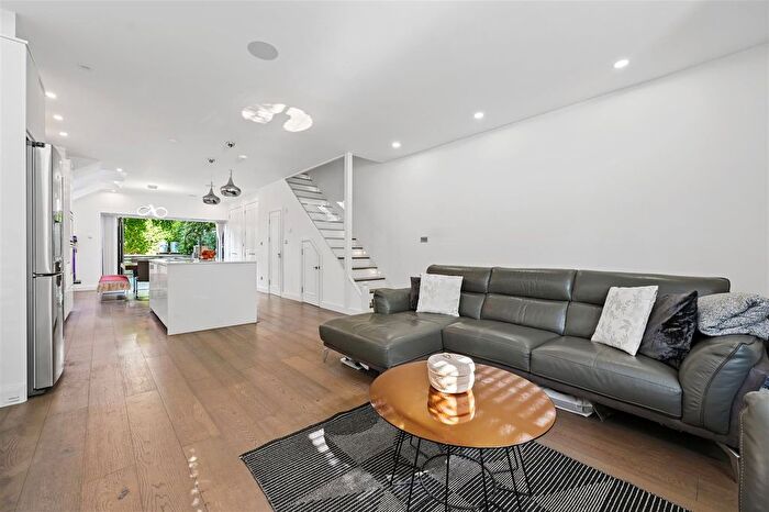 5 Bedroom Terraced House For Sale In Lena Gardens, London, W6