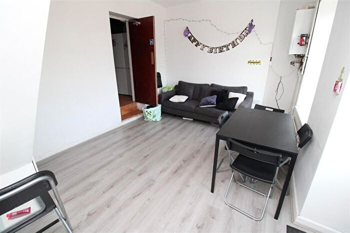 1 Bedroom Semi-detached House To Rent In Laura Street Treforest, Pontypridd, CF37