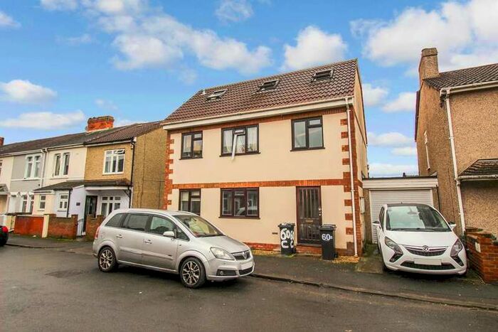 2 Bedroom Ground Flat To Rent In Argyle Street, Gorse Hill, Swindon, SN2