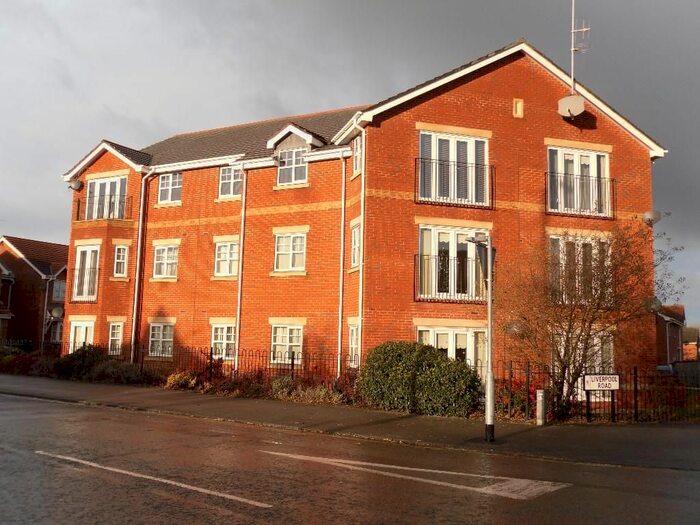 2 Bedroom Flat To Rent In West Park Close, Skelmersdale WN8