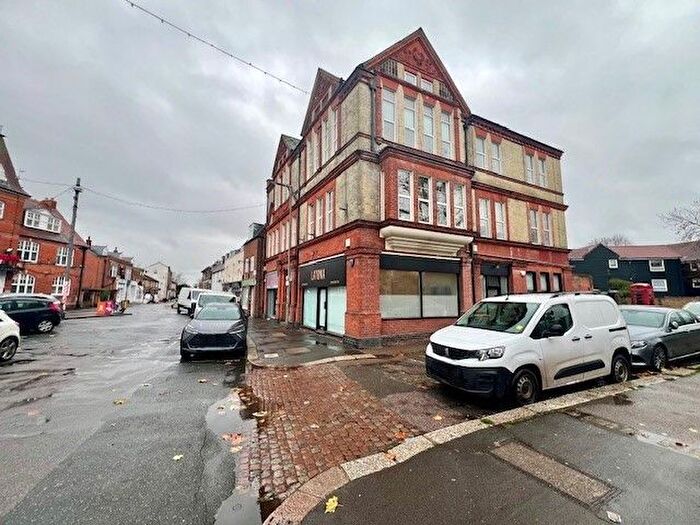 2 Bedroom Flat To Rent In Church Gardens Court, Waltham Abbey, EN9