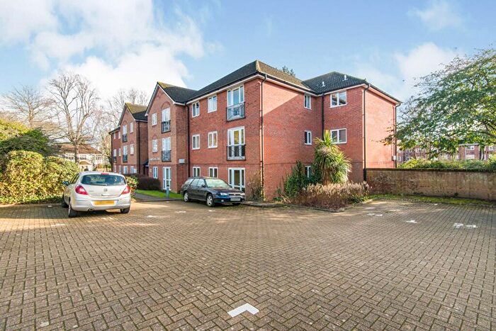 1 Bedroom Apartment To Rent In Winn Road, Southampton, SO17