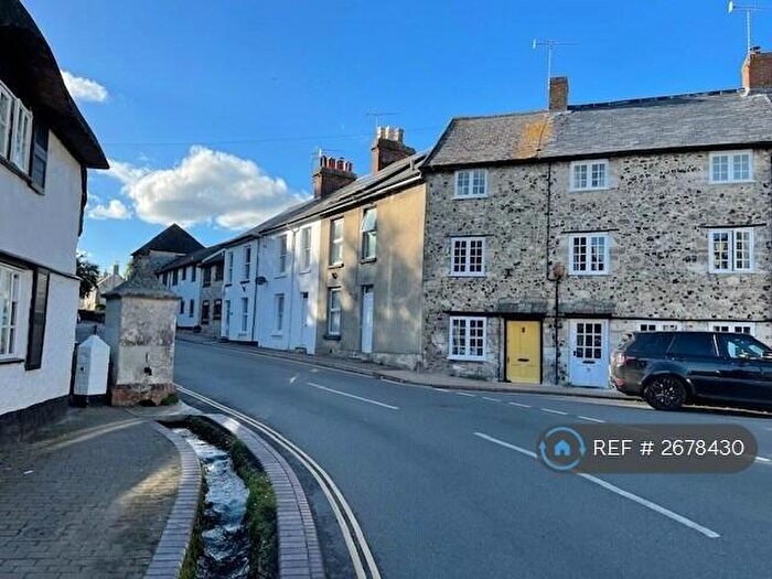 3 Bedroom Terraced House To Rent In La Cervercita, Beer, Seaton, EX12