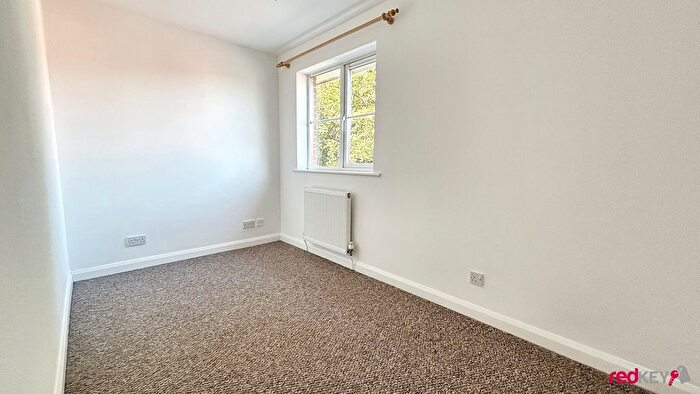 2 Bedroom Detached House To Rent In Nant Y Garn, Risca, Newport, NP11