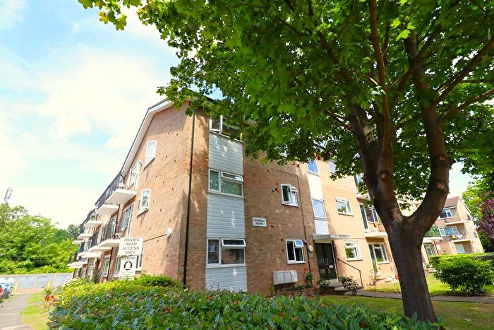 1 Bedroom Apartment To Rent In Surbiton, KT6