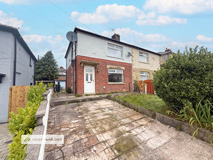 3 Bedroom Semi Detached House For Sale In Hillside Road, Haslingden, Rossendale, BB4