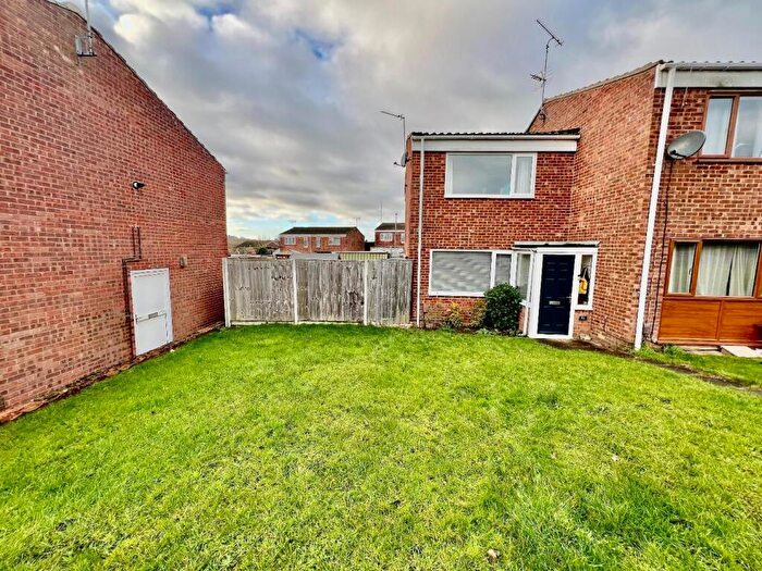 2 Bedroom End Of Terrace House For Sale In Valley Rise, Desborough, Kettering, NN14