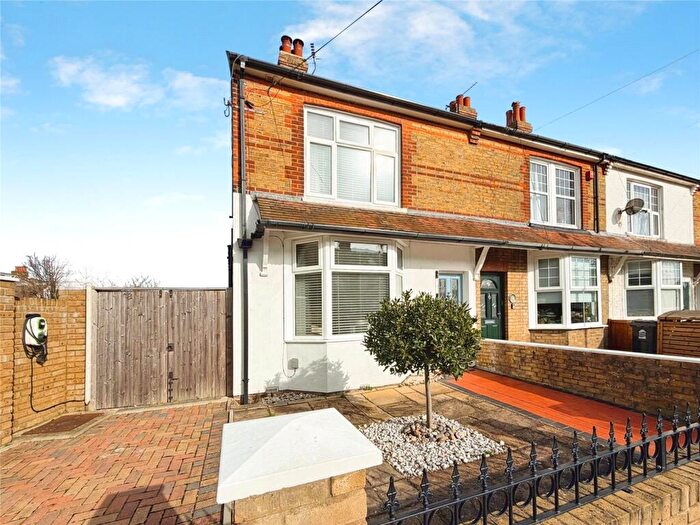 3 Bedroom Semi-Detached House To Rent In Herschell Road West, Walmer, Deal, Kent, CT14