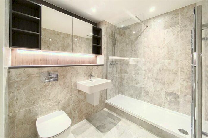 1 Bedroom Apartment To Rent In Elizabeth Tower, M15